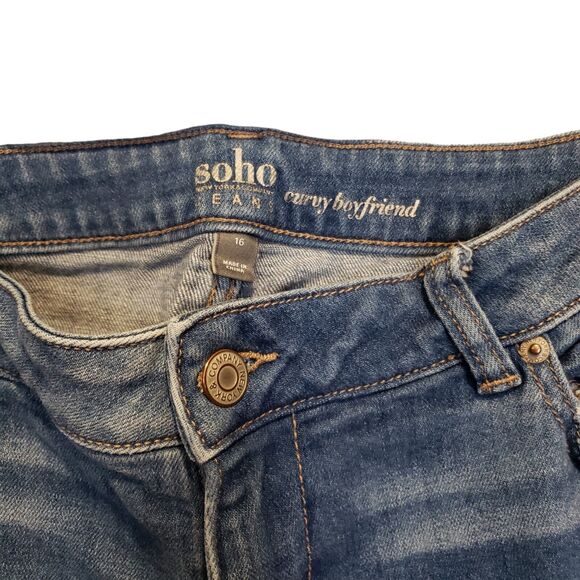 SOHO Distressed Curvy Boyfriend Stretch Cropped Jeans Size 16 Women - Picture 8 of 8